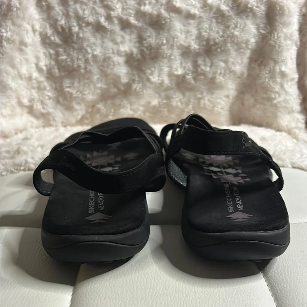 Skechers Black Sandals with Ruched Straps ZIZE 11 - Picture 6 of 13
